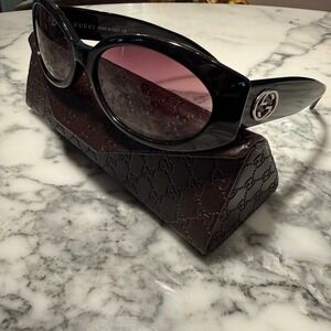 Gucci GG 2196/S Black Oval Sunglasses Silver Interlocking GG Logo Lens Case